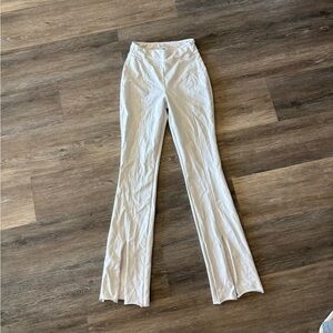 Alo yoga flutter leggings